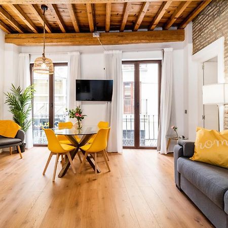 Wekey Homes Granada, Mesones Central Suites Εξωτερικό φωτογραφία