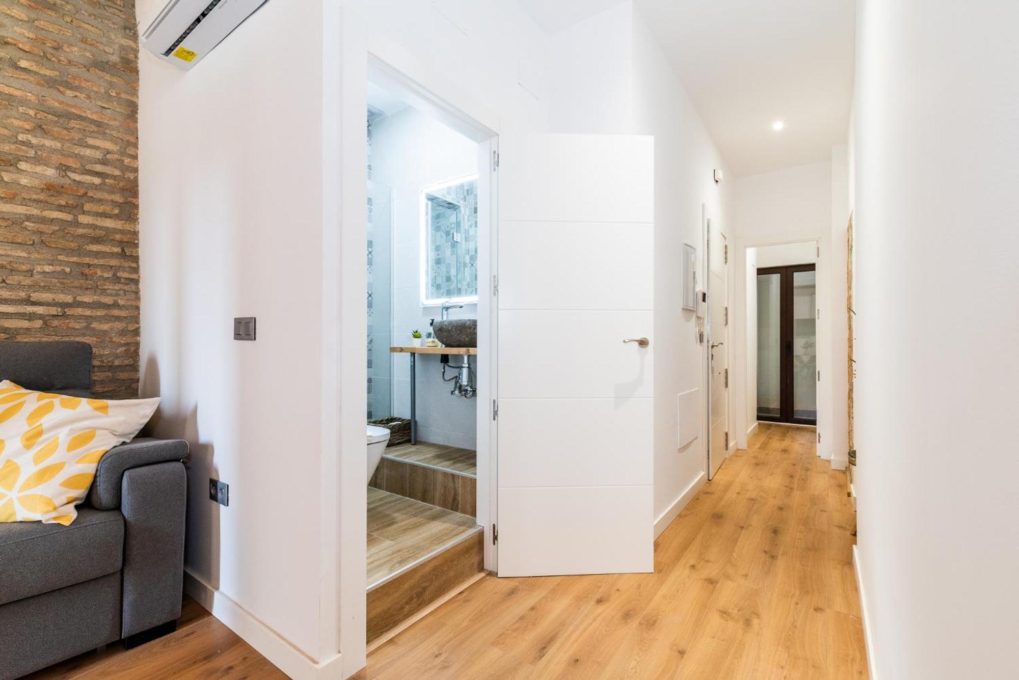 Wekey Homes Granada, Mesones Central Suites Εξωτερικό φωτογραφία
