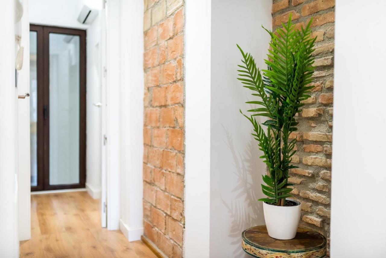 Wekey Homes Granada, Mesones Central Suites Εξωτερικό φωτογραφία