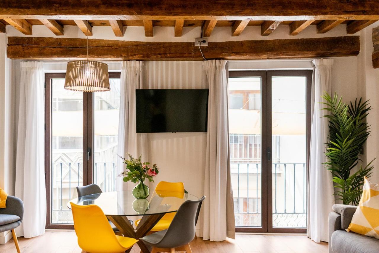 Wekey Homes Granada, Mesones Central Suites Εξωτερικό φωτογραφία