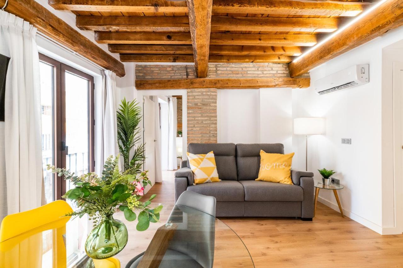 Wekey Homes Granada, Mesones Central Suites Εξωτερικό φωτογραφία