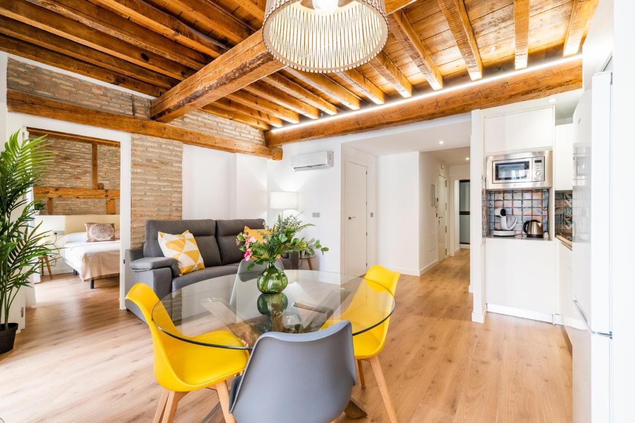 Wekey Homes Granada, Mesones Central Suites Εξωτερικό φωτογραφία