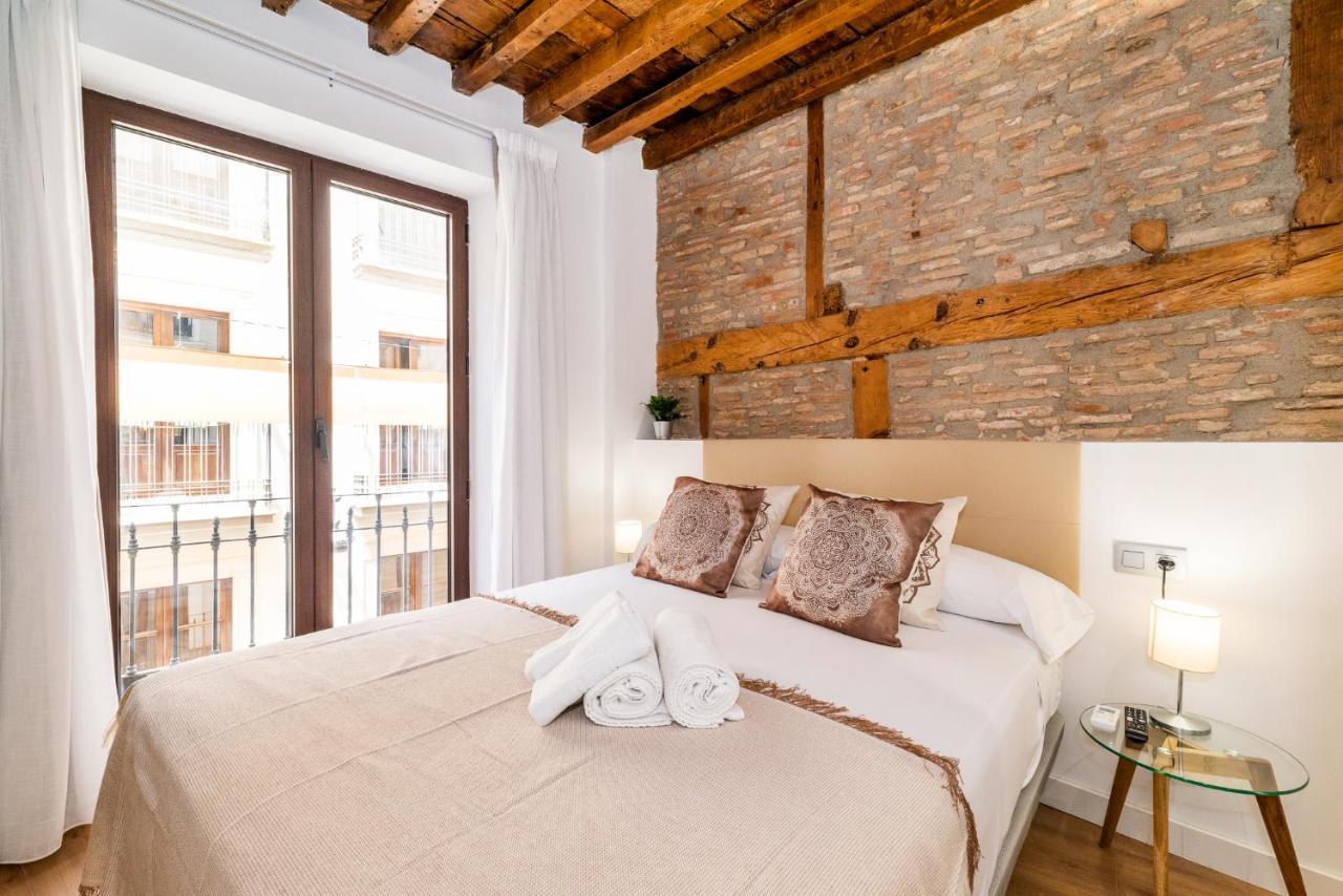 Wekey Homes Granada, Mesones Central Suites Εξωτερικό φωτογραφία