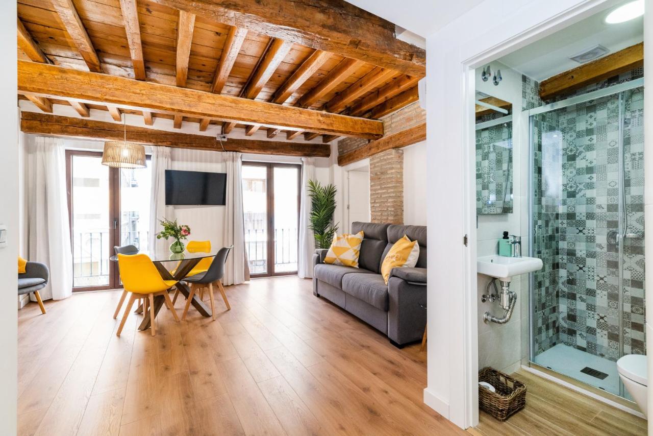 Wekey Homes Granada, Mesones Central Suites Εξωτερικό φωτογραφία