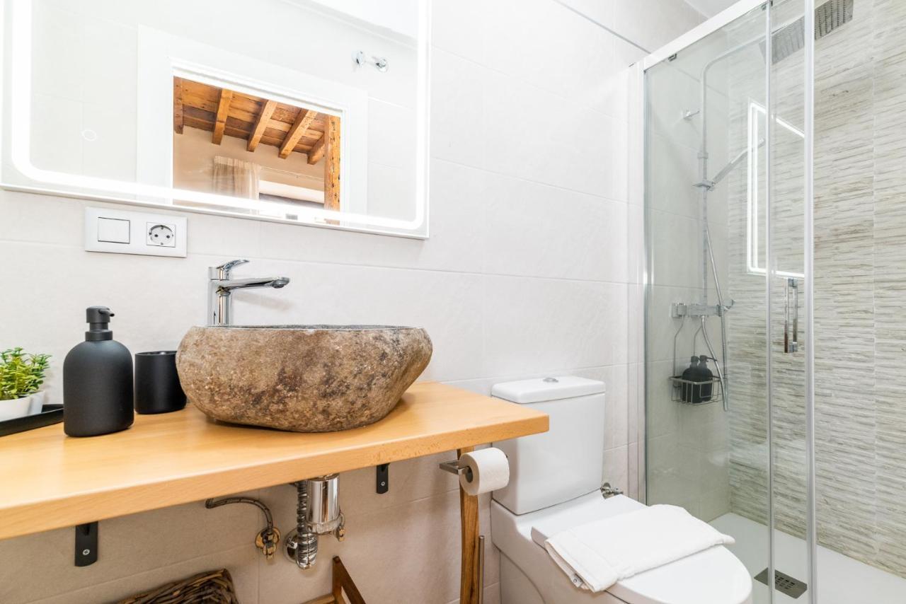 Wekey Homes Granada, Mesones Central Suites Εξωτερικό φωτογραφία