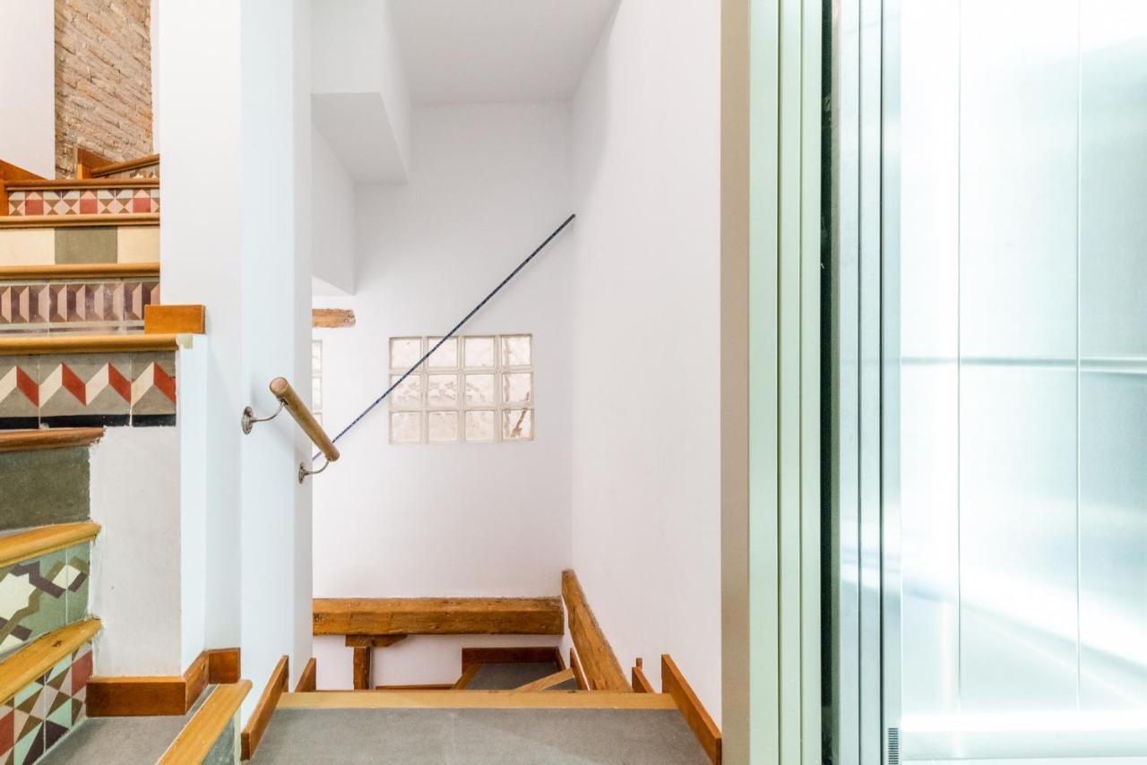 Wekey Homes Granada, Mesones Central Suites Εξωτερικό φωτογραφία