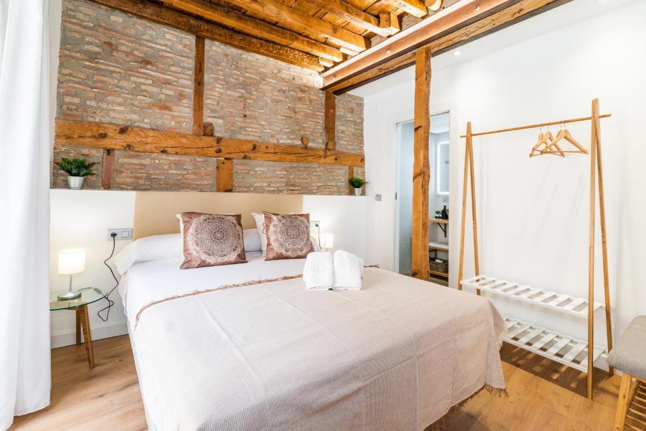 Wekey Homes Granada, Mesones Central Suites Εξωτερικό φωτογραφία